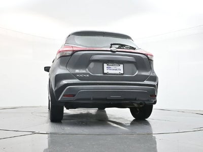 2025 Nissan Kicks Play S