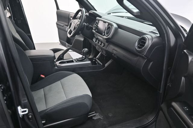 2022 Toyota Tacoma TRD Off-Road V6