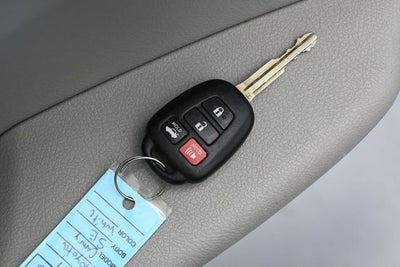 2017 Toyota Camry SE