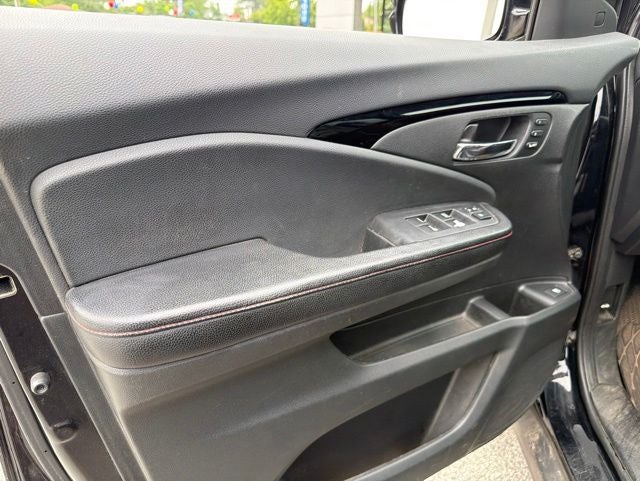 2017 Honda Ridgeline Black Edition