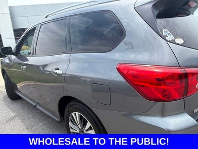 2017 Nissan Pathfinder SV
