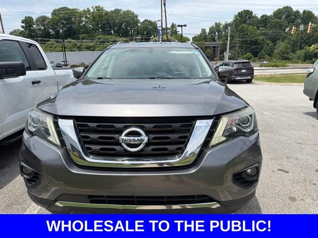 2017 Nissan Pathfinder SV