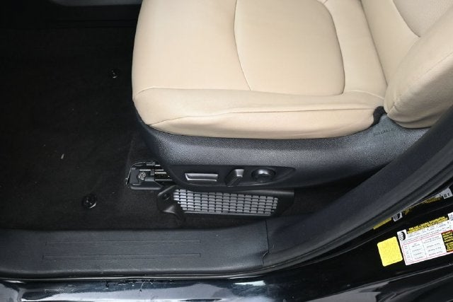 2021 Toyota Sienna XLE 8 Passenger