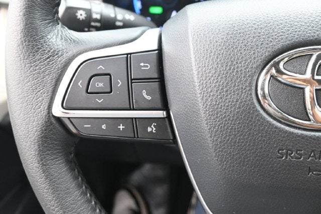 2021 Toyota Sienna XLE 8 Passenger