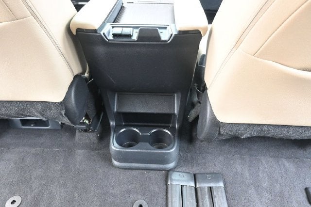 2021 Toyota Sienna XLE 8 Passenger