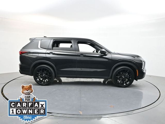 2024 Mitsubishi Outlander SE Black Edition