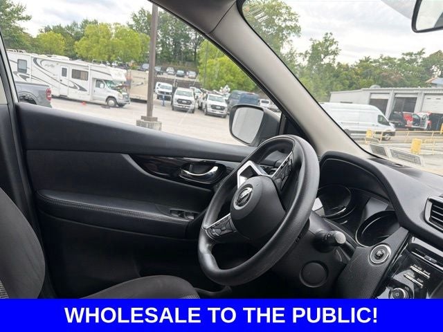 2017 Nissan Rogue Sport SV