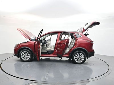 2020 Nissan Rogue Sport SV