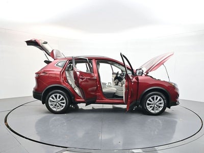 2020 Nissan Rogue Sport SV