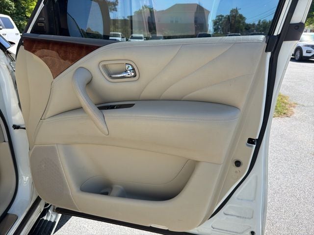 2017 INFINITI QX80 Base