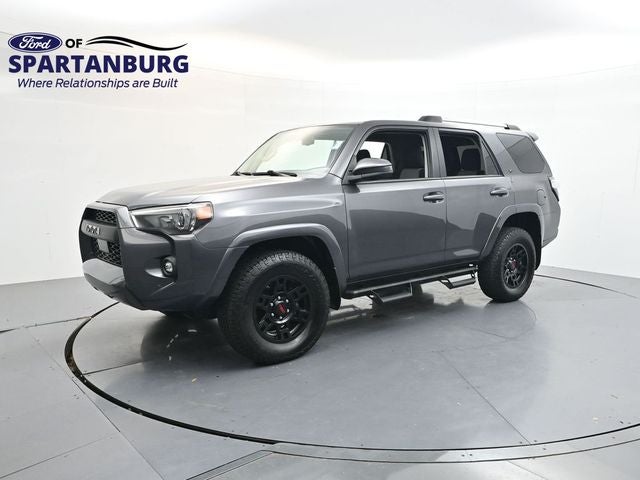 2022 Toyota 4Runner SR5