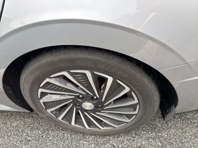 2023 Hyundai Sonata Hybrid Limited