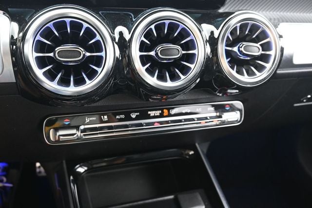 2023 Mercedes-Benz GLB GLB 250