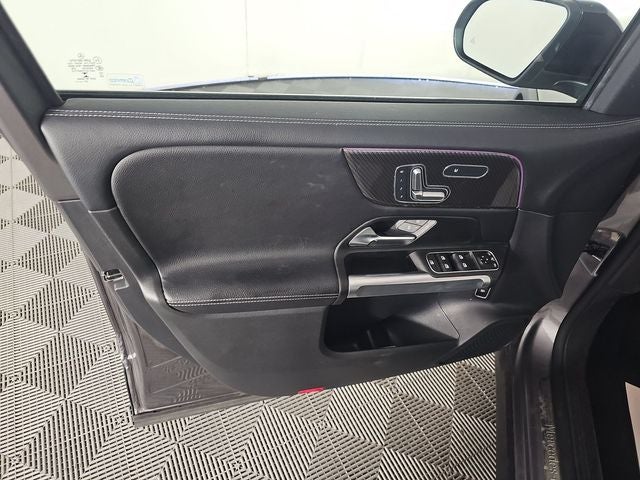 2023 Mercedes-Benz GLB GLB 250