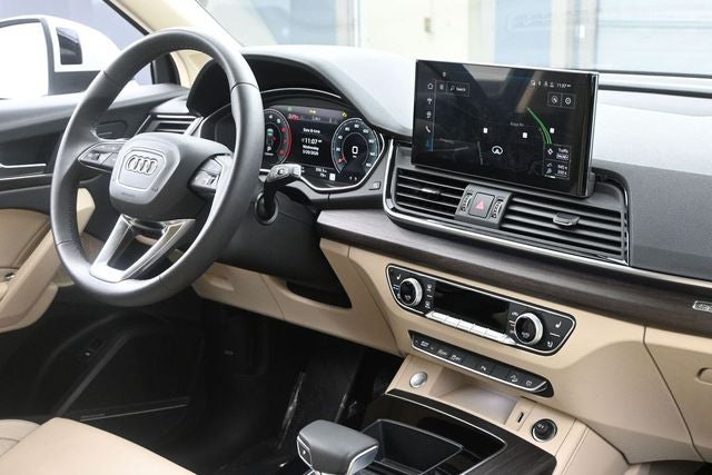 2025 Audi Q5 40 Premium Plus quattro