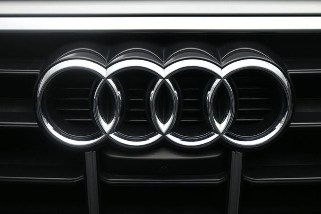 2025 Audi Q5 40 Premium Plus quattro