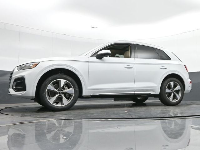 2025 Audi Q5 40 Premium Plus quattro
