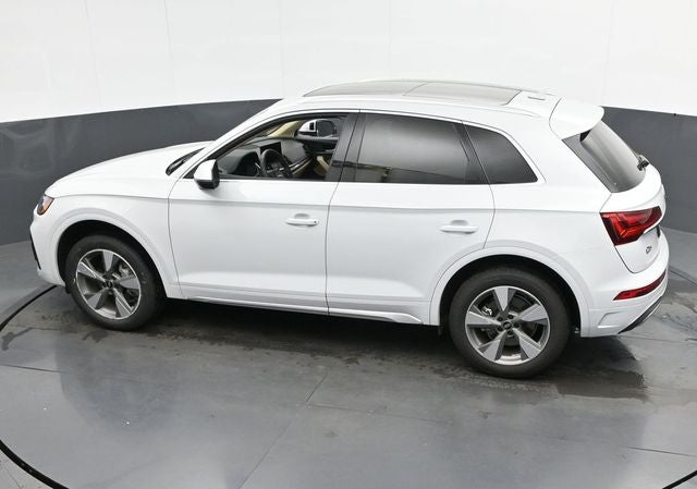 2025 Audi Q5 40 Premium Plus quattro