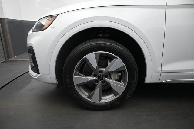 2025 Audi Q5 40 Premium Plus quattro
