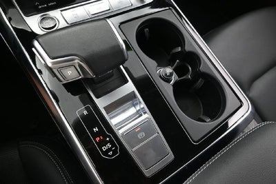 2023 Audi Q8 55 Prestige quattro