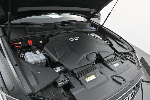 2023 Audi Q8 55 Prestige quattro