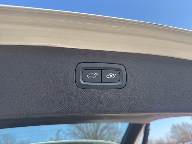 2023 Volvo XC90 Ultimate