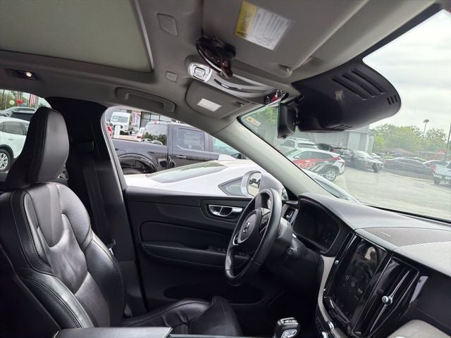 2021 Volvo XC60 T5 Inscription