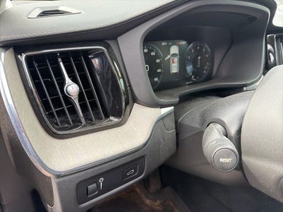 2021 Volvo XC60 T5 Inscription
