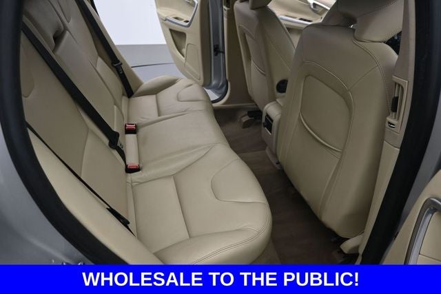2015 Volvo XC60 T6 Platinum