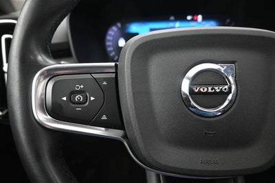 2023 Volvo XC40 Ultimate