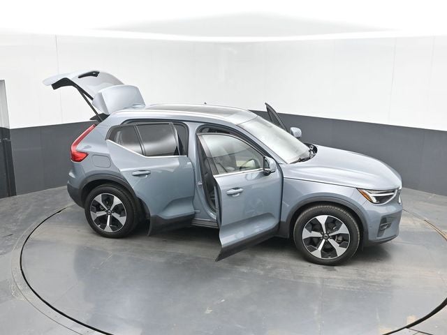 2023 Volvo XC40 Ultimate