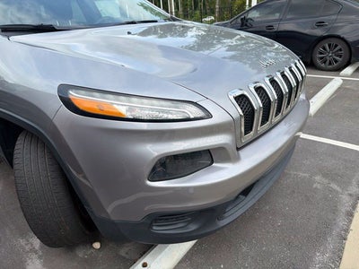 2016 Jeep Cherokee Sport