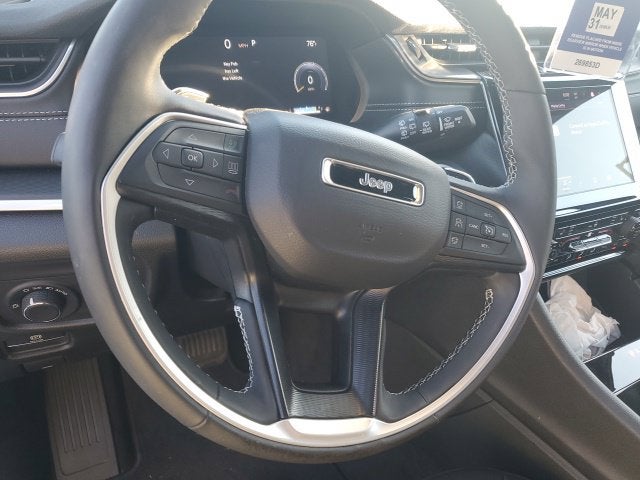 2025 Jeep Grand Cherokee L Laredo