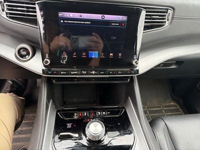 2025 Jeep Wagoneer Base