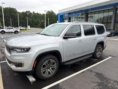 2025 Jeep Wagoneer Base
