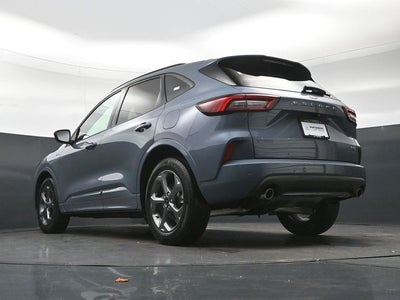 2023 Ford Escape Hybrid ST-Line