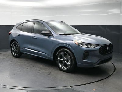 2023 Ford Escape Hybrid ST-Line