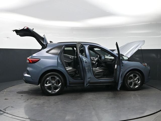 2023 Ford Escape Hybrid ST-Line