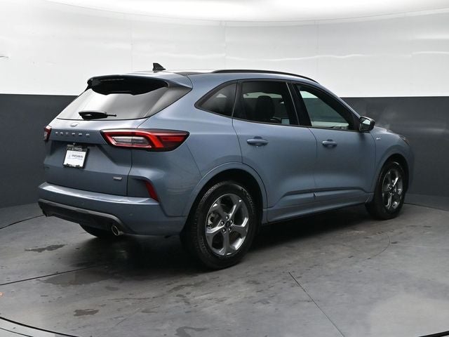 2023 Ford Escape Hybrid ST-Line