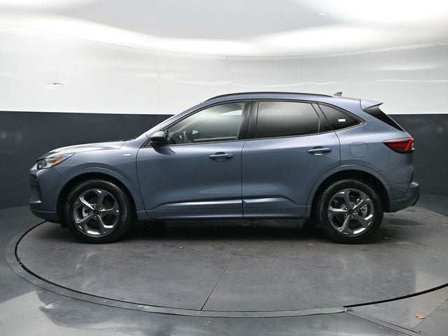 2023 Ford Escape Hybrid ST-Line