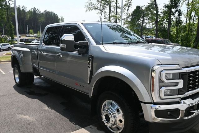 2024 Ford F-450SD Lariat DRW