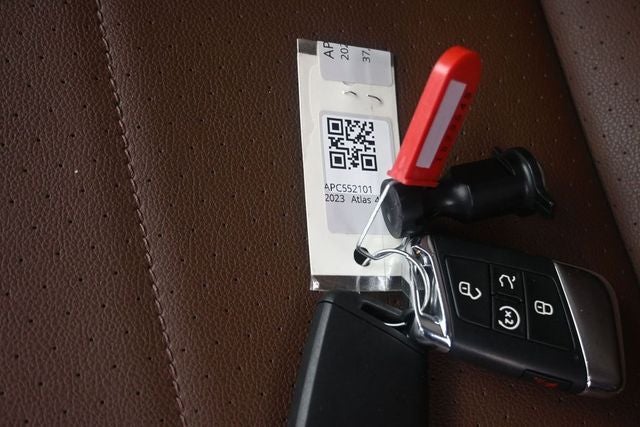 2023 Volkswagen Atlas 2.0T SEL