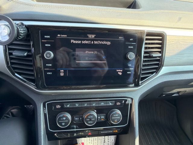 2023 Volkswagen Atlas 3.6L V6 SE w/Technology