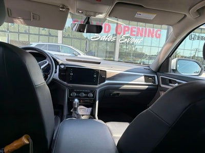 2023 Volkswagen Atlas 3.6L V6 SE w/Technology