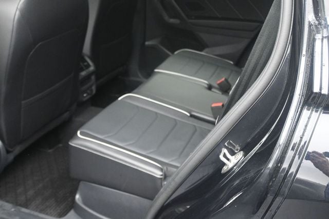 2024 Volkswagen Tiguan 2.0T SEL R-Line