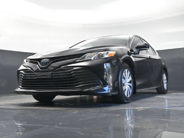 2019 Toyota Camry Hybrid LE