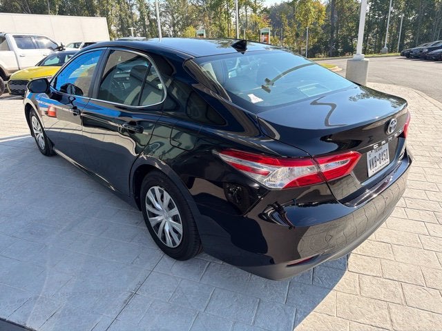 2019 Toyota Camry Hybrid LE