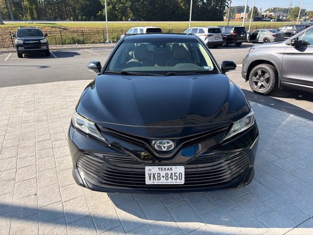 2019 Toyota Camry Hybrid LE