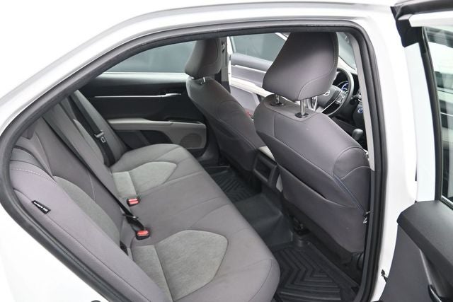 2022 Toyota Camry Hybrid LE