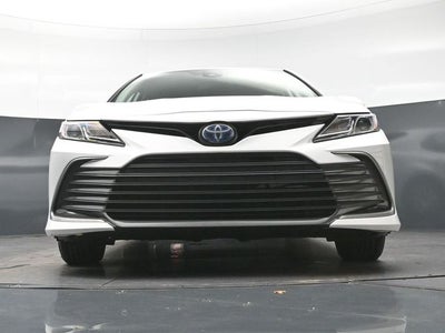 2022 Toyota Camry Hybrid LE